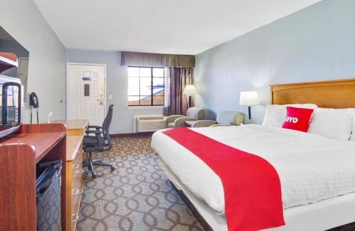 Ingleside Hotel | Relax and Unwind! Free Parking, Onsite Pool, Near Port Aransas Museum