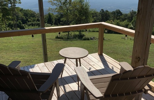 Free Union Cottage | Relax at 3100 feet and enjoy the peace and tranquility