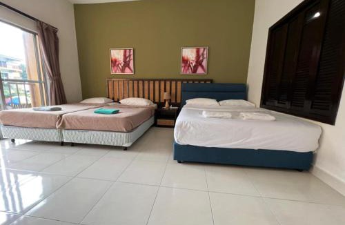 Endah Apartment | Relax At Gold Coast Morib