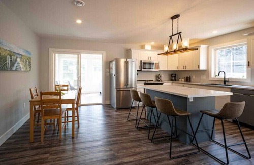 Stanhope Condo | Relax at Idlewood Cottage, Near beaches - Stanhope