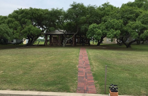 Riviera House | Relax at our Baffin Bay Getaway
