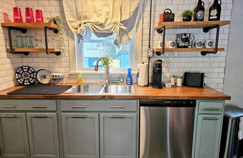 Waynesville House | Relax At Rt.66 Military Family Favorite