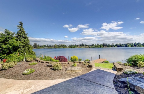 Silver Lake House | Relax at the Silver Lake Escape