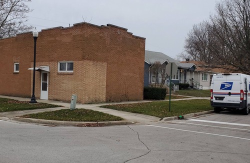 Hammond Apartment | Relax by Lake Michigan, just a quick 17-min drive away