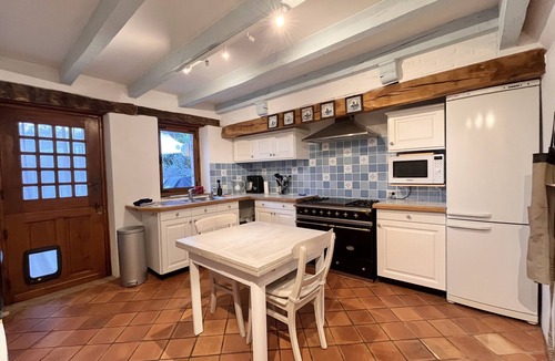 Sauliac-sur-Cele Villa | Relax by pool with view over Célé valley