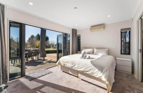 Turangi House | Relax Countryside