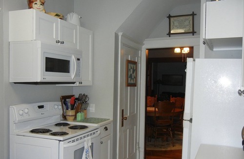 Nashua House | Relax, enjoy the view, get away from it all at Cedar Lake, Nashua, IA!