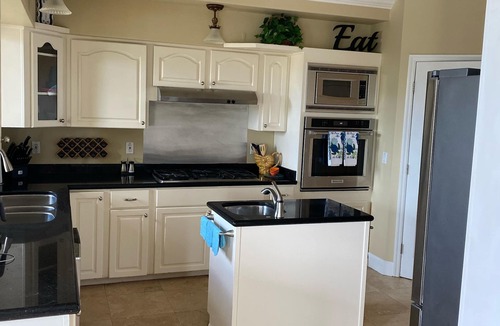 Apollo Beach House | RELAX & ENJOY!