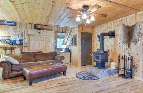 Blue Eye House | Relax Fireside! Hot Tub Haven on Table Rock Lake