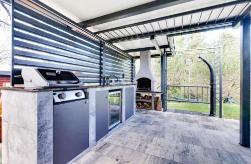 Tusilovic House | Relax house MAROKIS