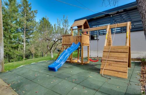 Tusilovic House | Relax house MAROKIS