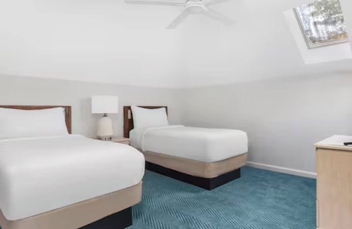 Sea Scape Resort | Relax in a 3-bedroom, 2-unit Beachwoods by Hilton resort in OBX Kitty Hawk, NC.