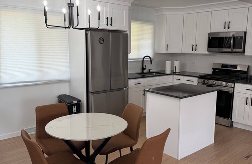 Rochester Hills House | Relax in a cozy, newly remodeled 3BR ranch!