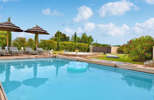 Saint-Laurent-des-Arbres House | Relax in this vacation home with pool surrounded by beautiful nature.
