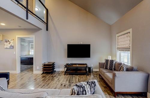 Lakeside House | Relax in Lakeside