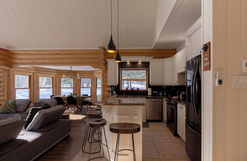Fiddler Lake Resort Ski Chalet | Relax in Nature with Hot Tub & Sauna, Near Trails