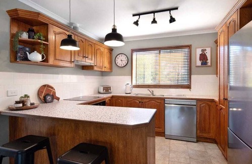 Fryerstown House | Relax in rural retreat