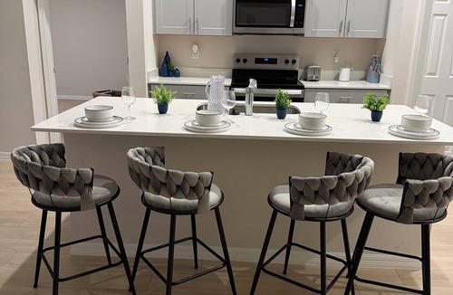 Haines City House | Relax in Style! 3BR Fully Furnished Home + Pool Access