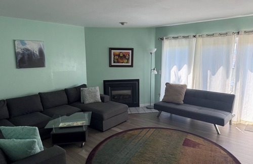East Ithaca House | Relax in Style, Peaceful Patio, King Bed, Close to Everything