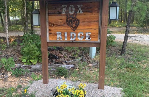 Cuba Cabin | Relax in the Ozark woods at a quiet nature retreat with a private walking trail.