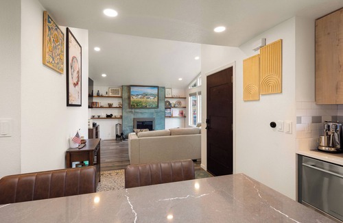 Harlow House | Relax in the Zen Den, a cozy 2-bedroom retreat near Autzen and downtown Eugene.