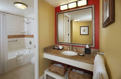 Keauhou Hotel | Relax in Your 3 Convenient Units! 2 Pools, Minutes to Beach & Haleo Luau!