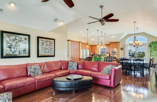 Nags Head House | Relax Inn 5110: Semi-oceanfront, Pool, Elevator