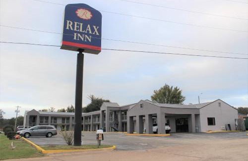Canton Hotel | Relax Inn Canton
