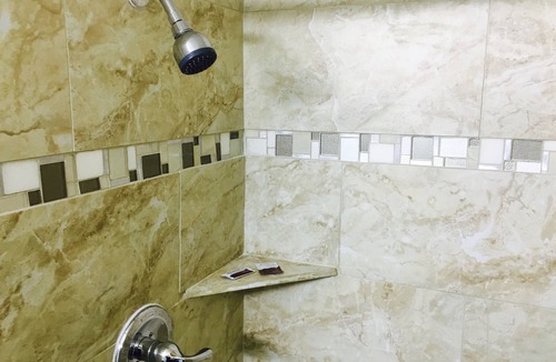 Lawton Hotel | Relax Inn Lawton
