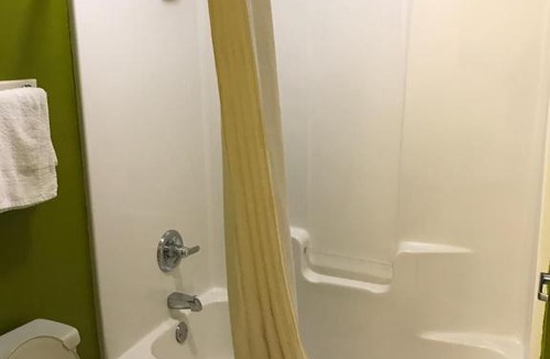 McRae Hotel | Relax Inn McRae