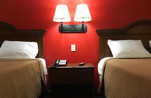 McRae Hotel | Relax Inn McRae