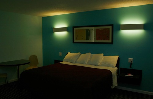 Front Royal Hotel | Relax Inn Motel