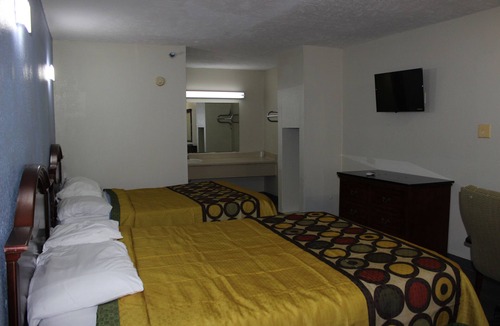 Canton Hotel | Relax Inn