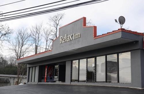 Martinsville Hotel | Relax Inn