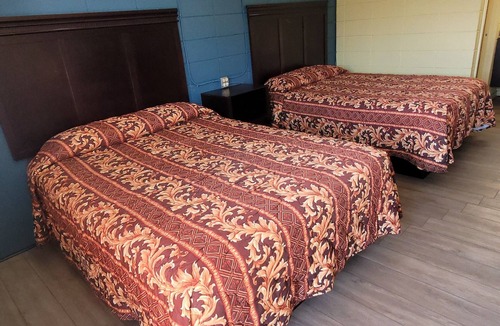 Lucedale Hotel | Relax inn
