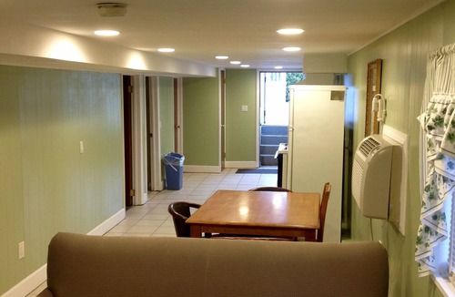 Webster Crossing Hotel | Relax Inn