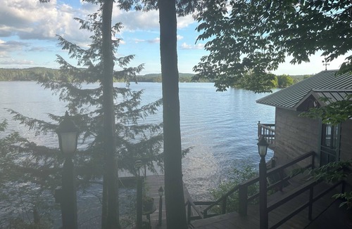 Town of Webb Cabin | Relax Lake Front 2-night minimum. Dogs welcome.