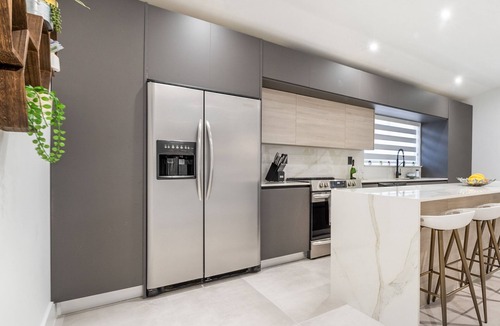 Richmond West House | Relax Miami Scape/Pool/Mini Golf & Wine Welcome