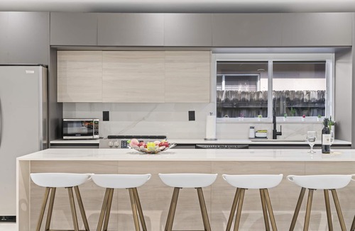 Richmond West House | Relax Miami Scape/Pool/Mini Golf & Wine Welcome