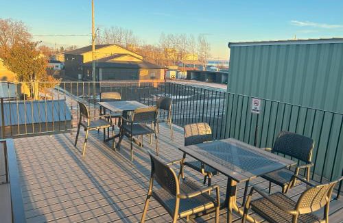 Thunder Bay Hotel | Relax Motel