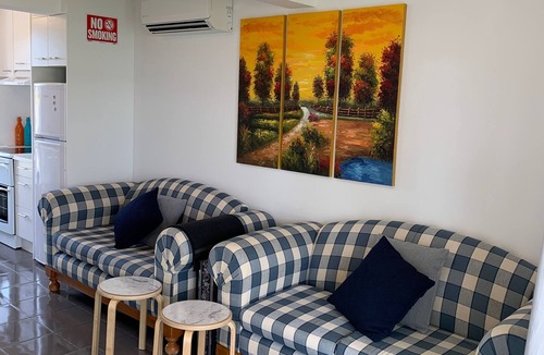 Goolwa Apartment | Relax On Bingham