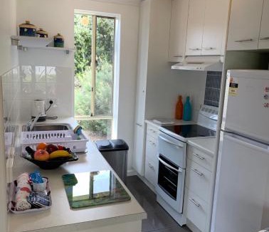 Goolwa Apartment | Relax On Bingham