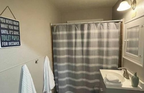 Ponca City House | Relax on Lake- cozy, spacious, and stylish