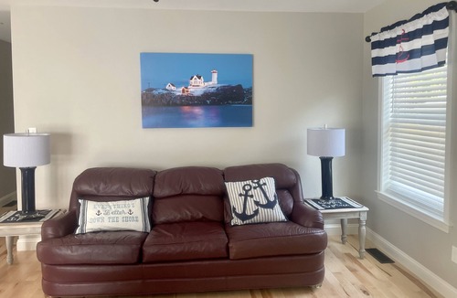 Shapleigh House | Relax on Square Pond Maine