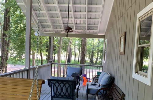Glenwood Cabin | Relax on the Caddo