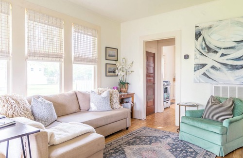 La Grange House | Relax on the Porch Swing | Walk to La Grange Square | Water Street Bungalow