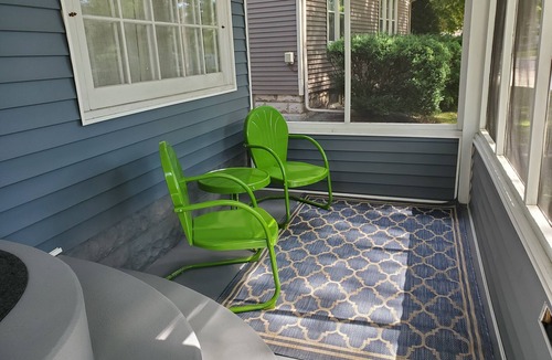 Appleton House | Relax on the Ravine -