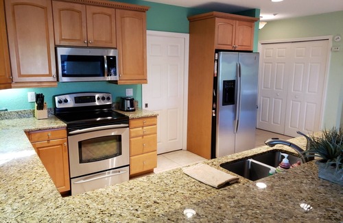 Independence Square Condo | Relax @ our spacious Beach Condo. 3 Bedrooms, Bonus room & 2 Baths nSleeps 6-8