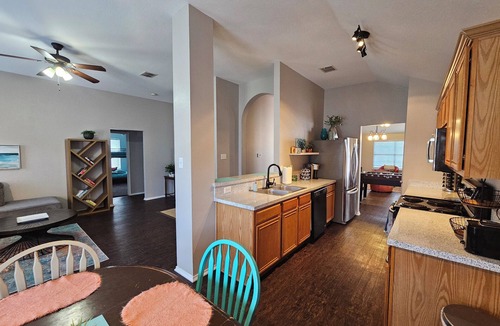 Dallas House | Relax & Play Dallas Home Sleeps 10 Near Parks & Attractions