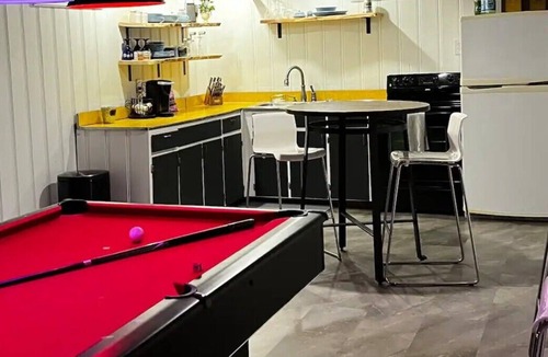 Webster Apartment | Relax & Play! Spacious 1BR Game Room & Trails
